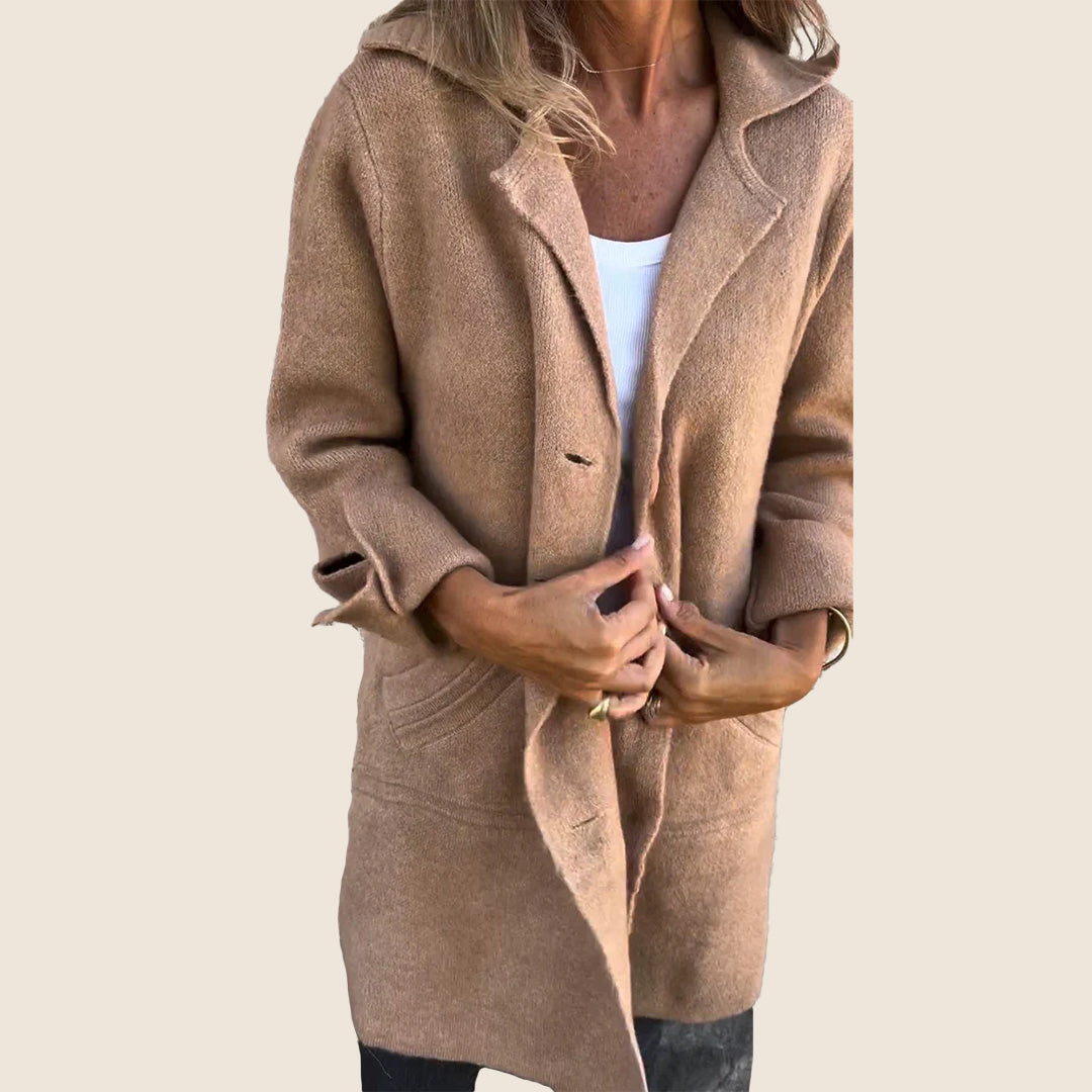 Casual Monopette Coat with Lapels