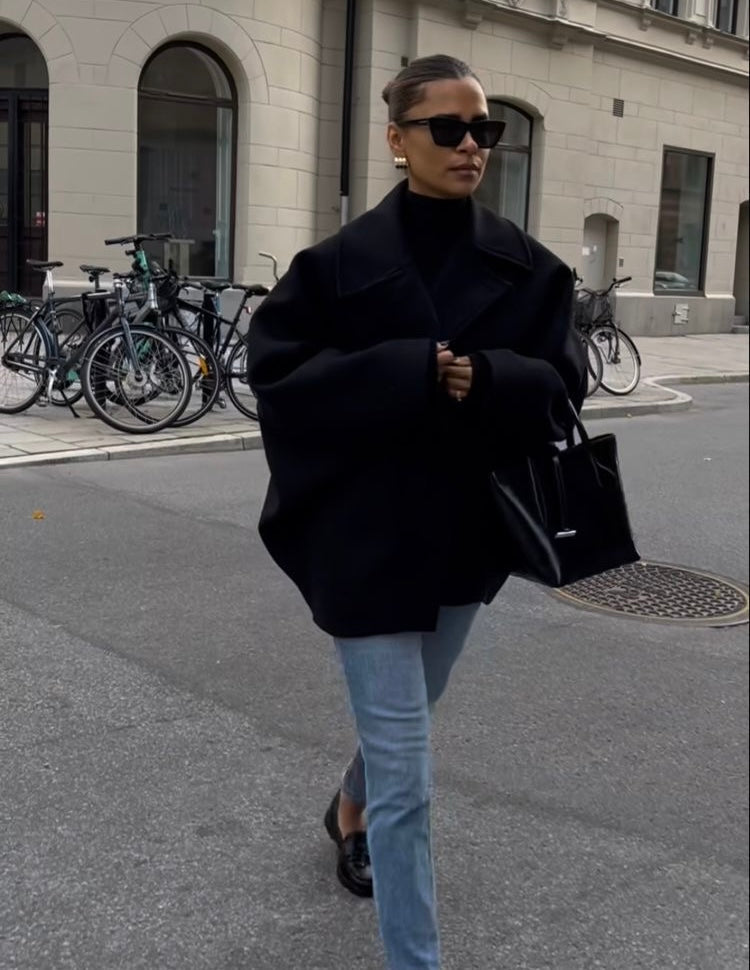 Elvy Paris™ | Oversized Wool Coat